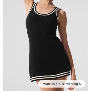 ALO Yoga Black and Pink Knit Top